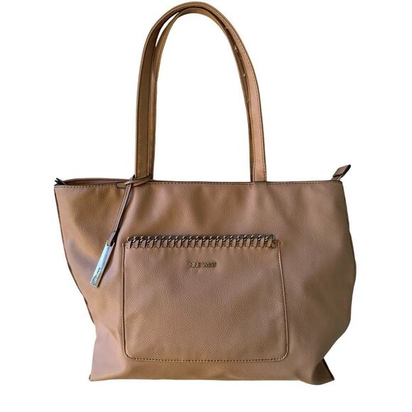 Nine West pastel pink tote with bold chained design front pocket. - Picture 1 of 9